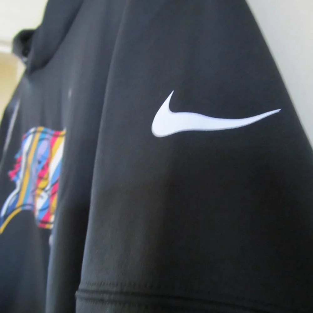 Nike Tampa Bay Buccaneers Nike Large Men's NFL Crucial Catch Hoodie - Picture 5 of 9